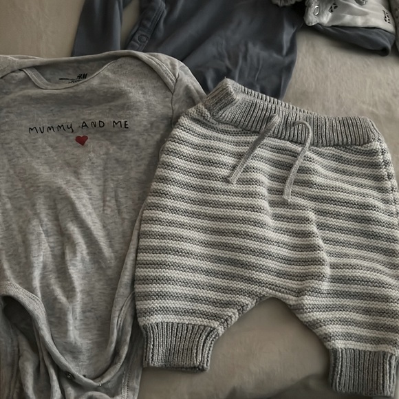 NB BabyBoy Clothes - Picture 2 of 4